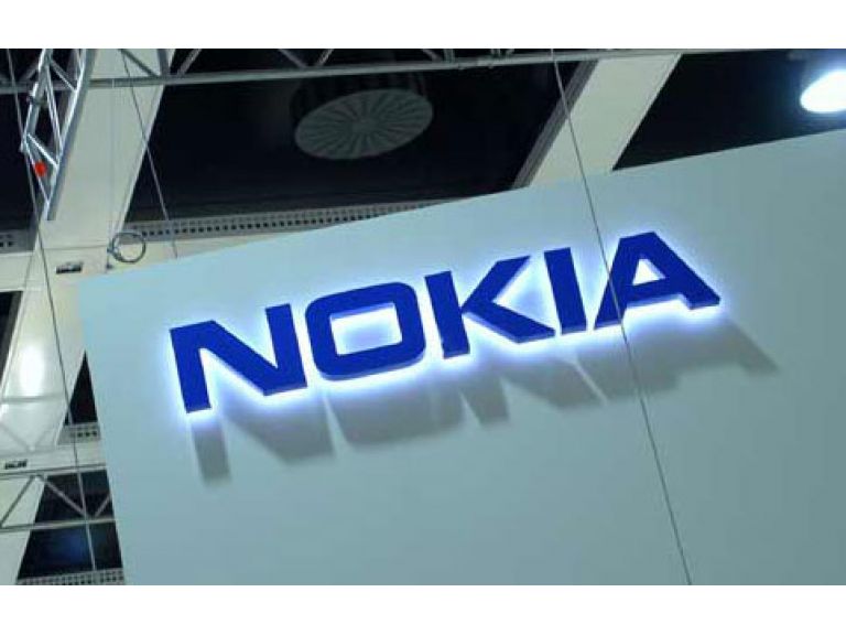 Nokia sufre con dureza el impacto de la crisis: sus beneficios caen 74%.